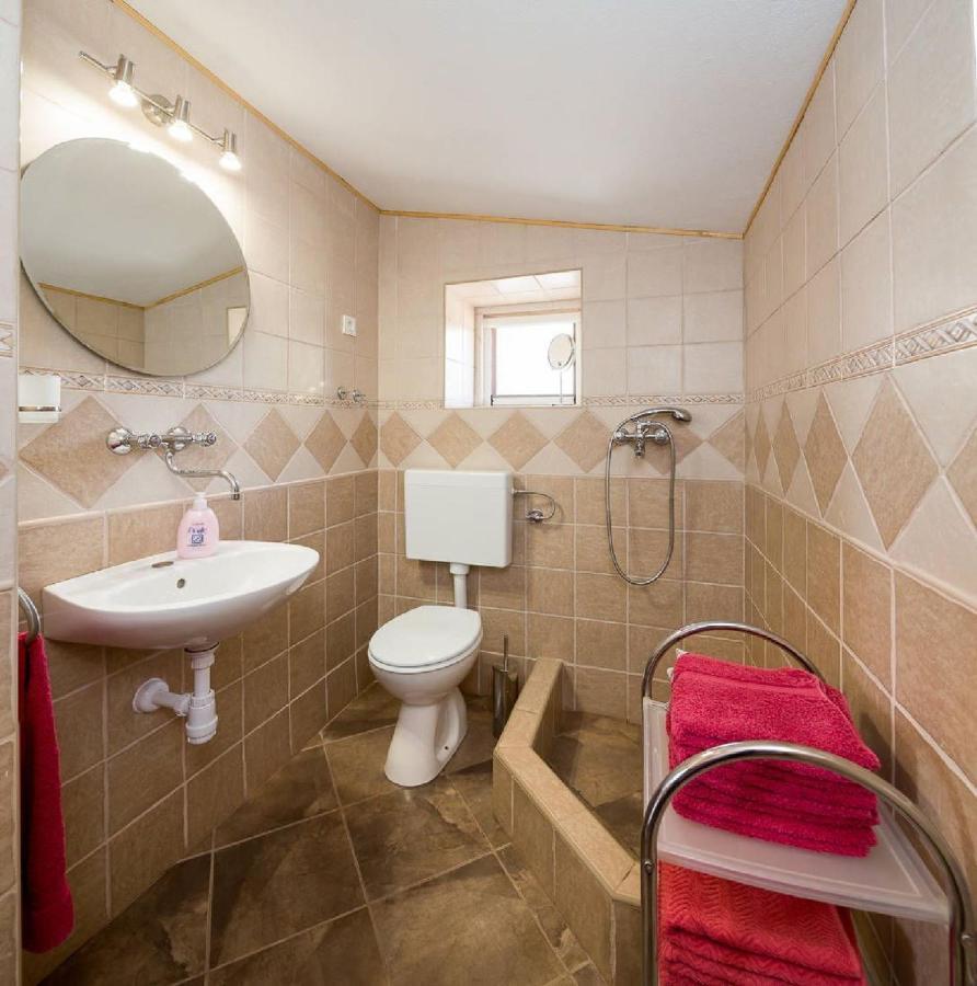 Willa House Vesna Kupinova Milna  Zewnętrze zdjęcie